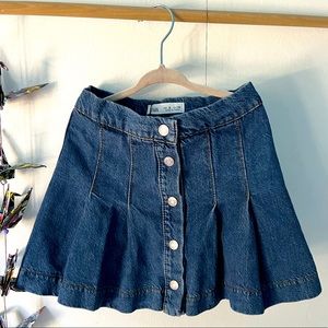 NWOT Girls Zara Denim Box Pleated Skirt